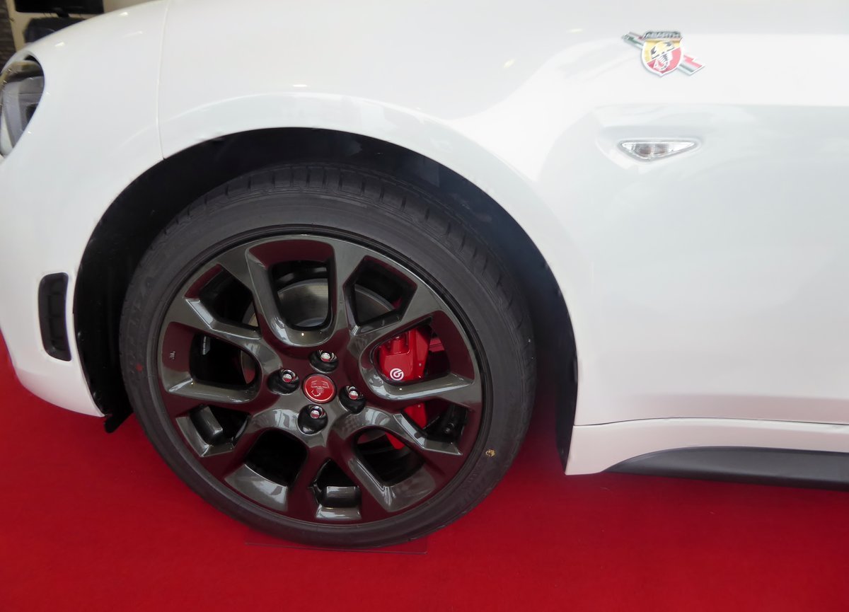 Abarth 124 Spider 1.4 MultiAir (170 Hp) Automatic