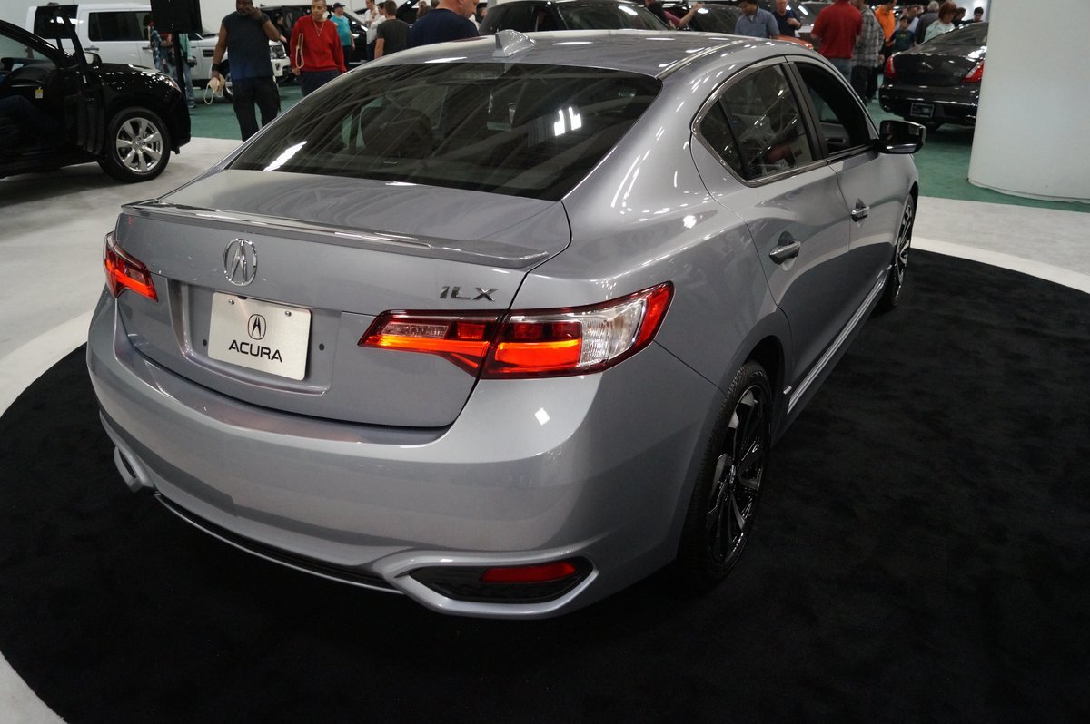 Acura ILX 2.0 (150 Hp) Automatic