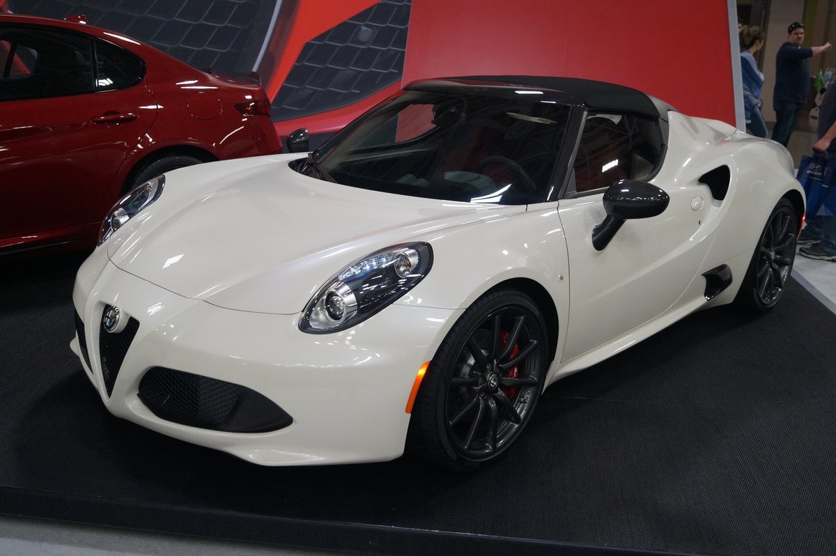 Alfa Romeo 4C Alfa Romeo 4C Spider