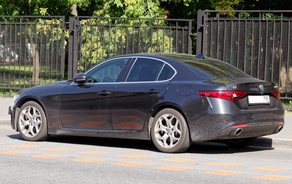Alfa Romeo Giulia 1600 Super (103 Hp)
