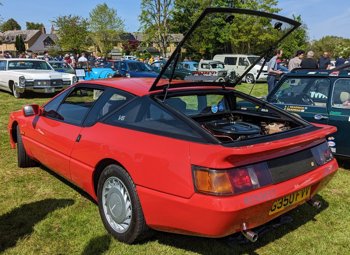 Alpine A610 3.0 i V6 Turbo (250 Hp)
