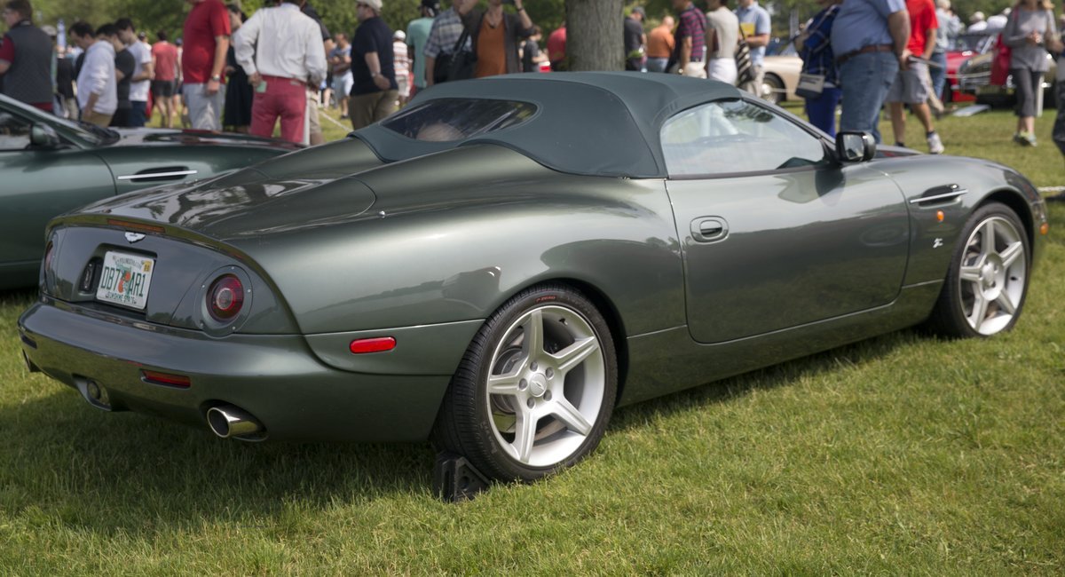 Aston Martin DB7 Aston Martin DB7 Zagato