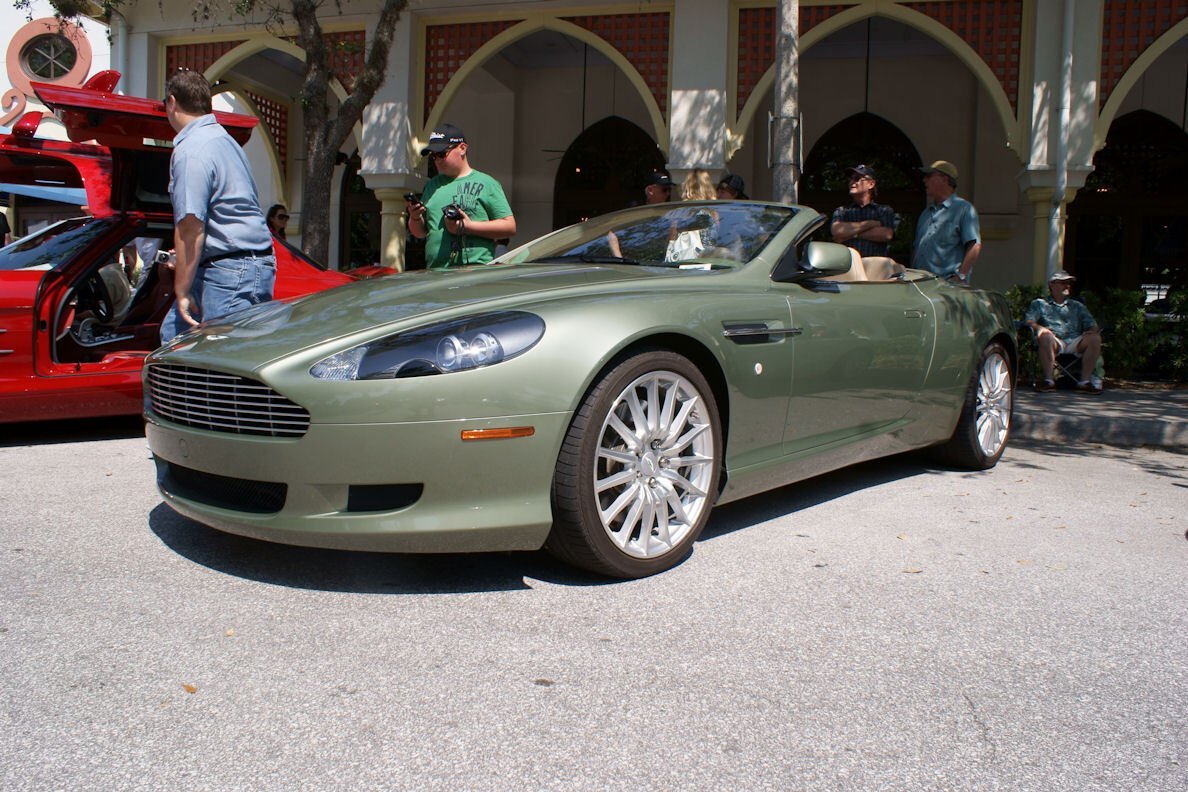 Aston Martin DB9 6.0 i V12 (456 Hp)