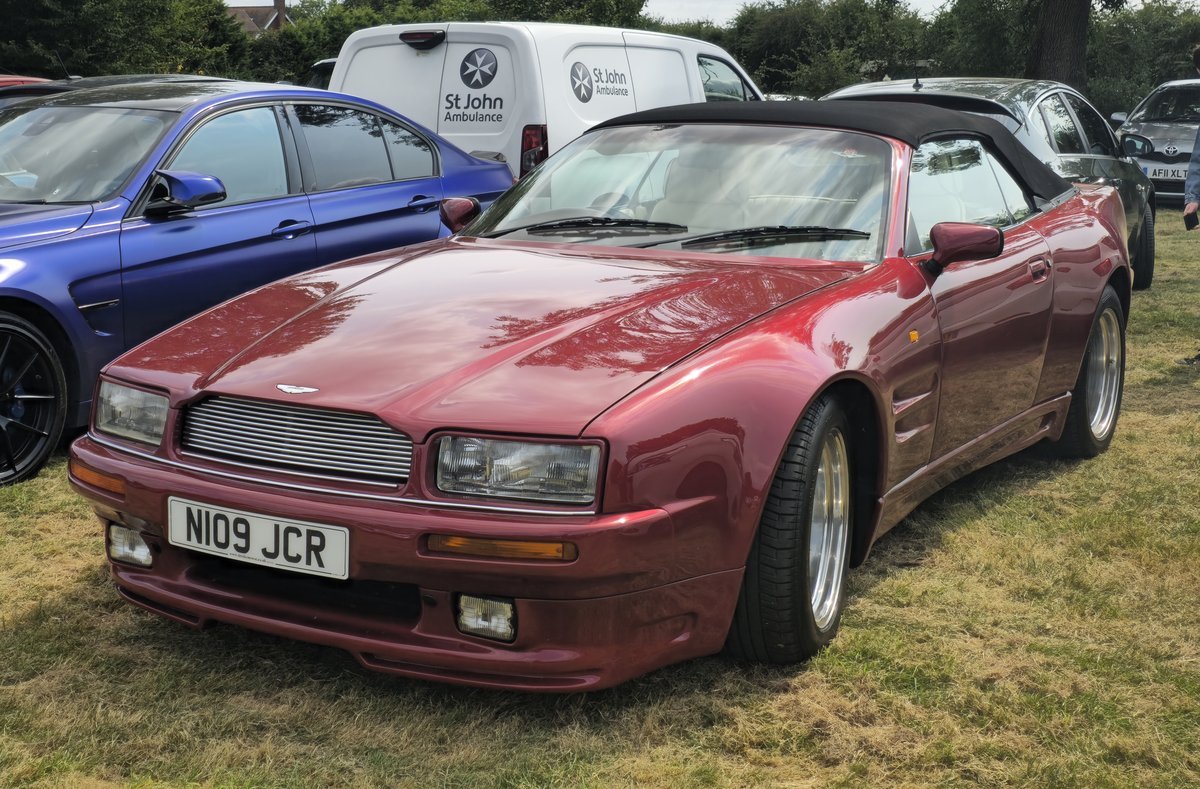 Aston Martin Virage Aston Martin Virage Volante