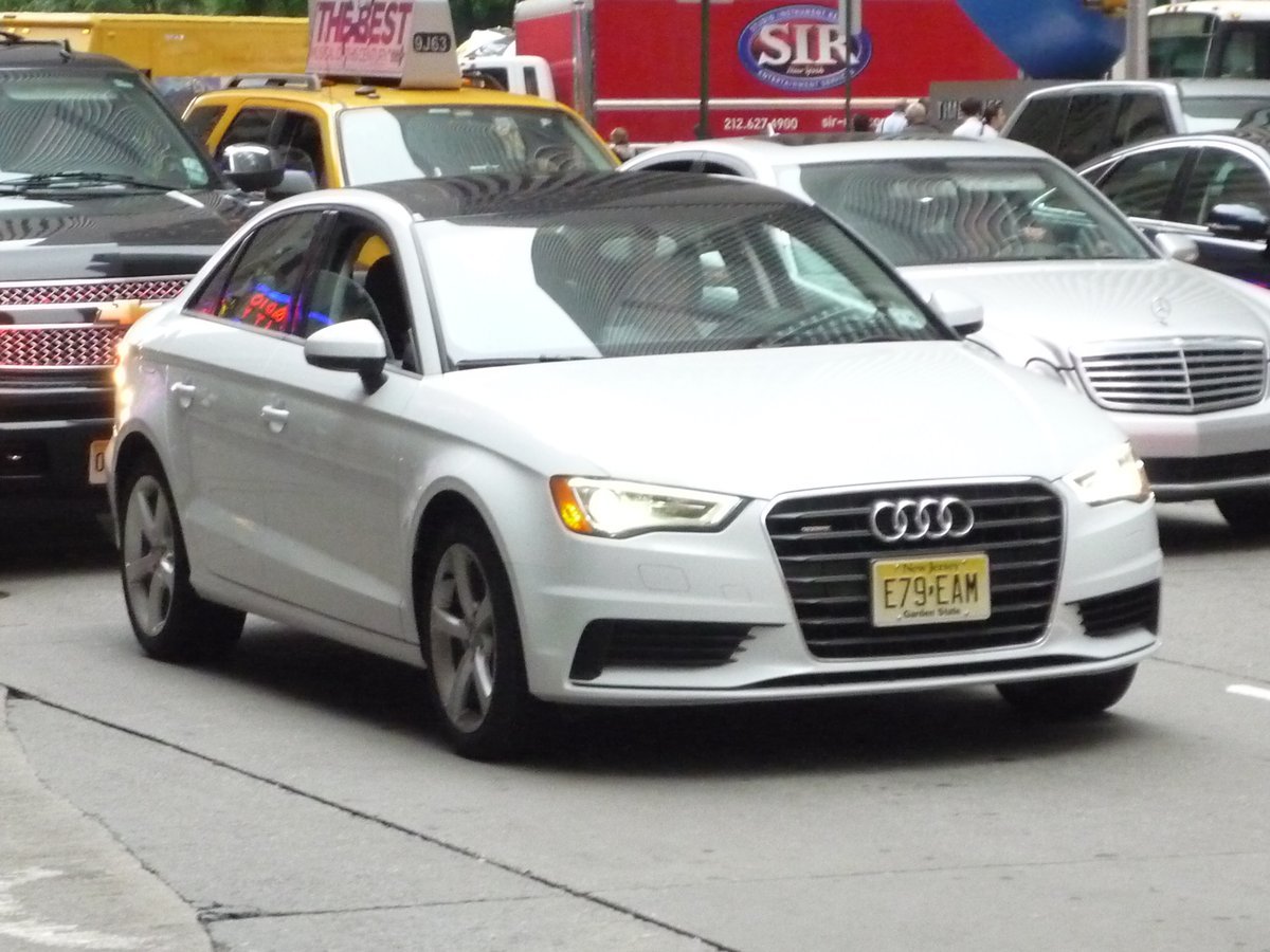 Audi A3 Audi A3 Sedan (8V)