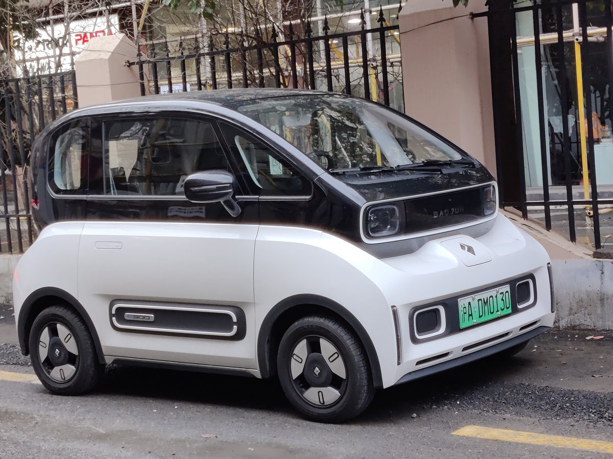 Baojun E300/KiWi EV Baojun E300