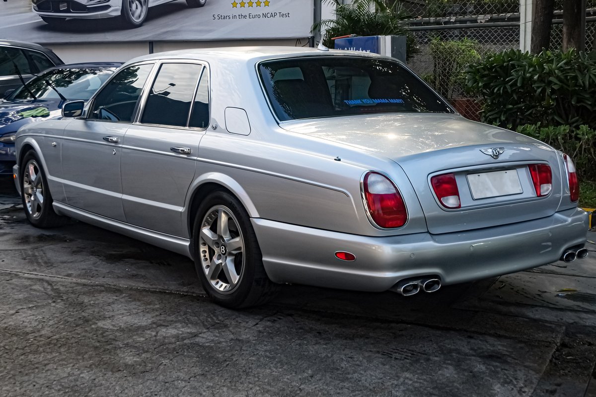 Bentley Arnage 6.8i V8 Biturbo (507 Hp) Automatic