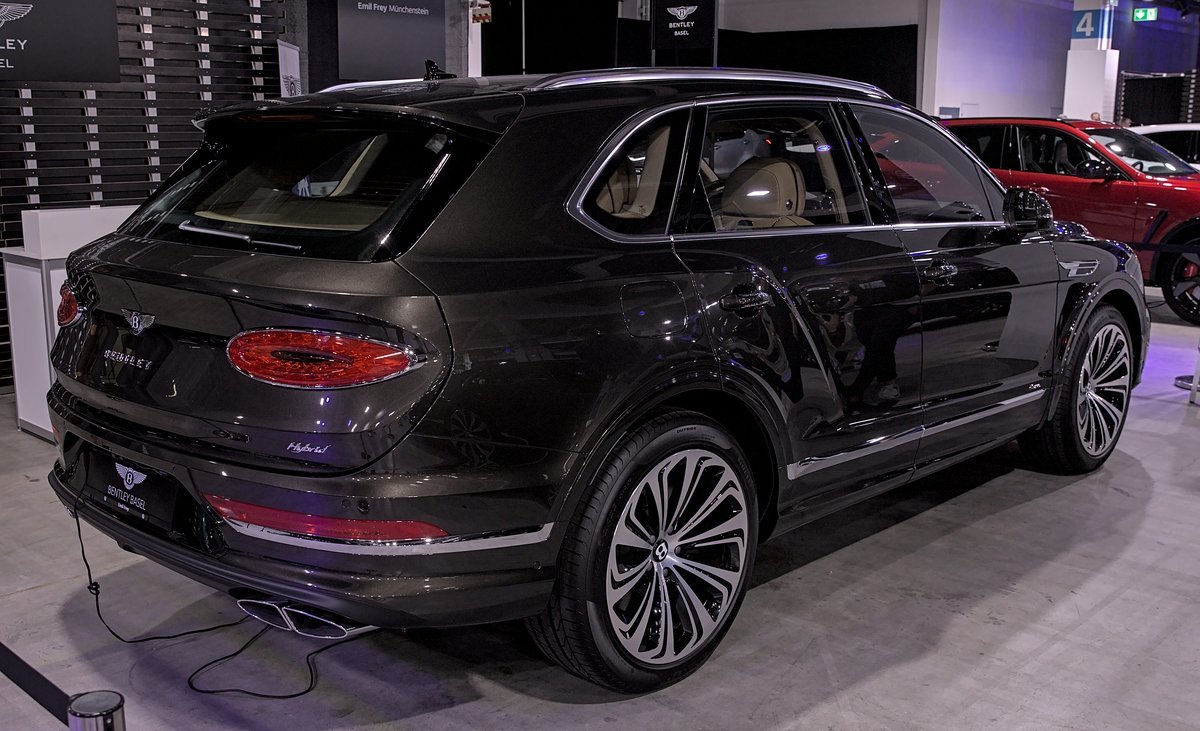 Bentley Bentayga 4.0 V8 (550 Hp) 4WD Automatic